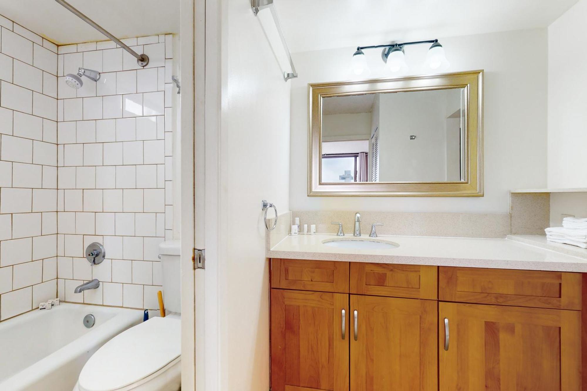 Apartamento Waikiki Banyan 613