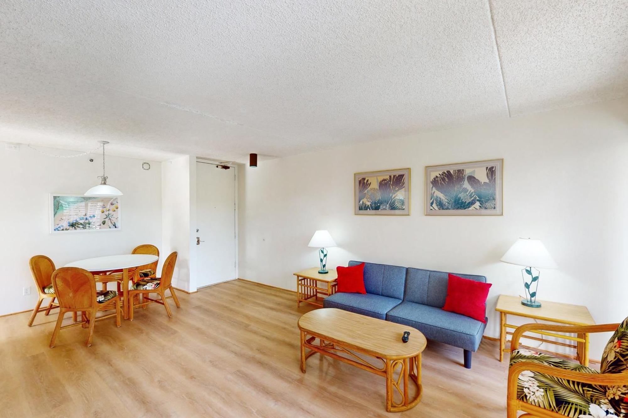 Apartment Waikiki Banyan 613